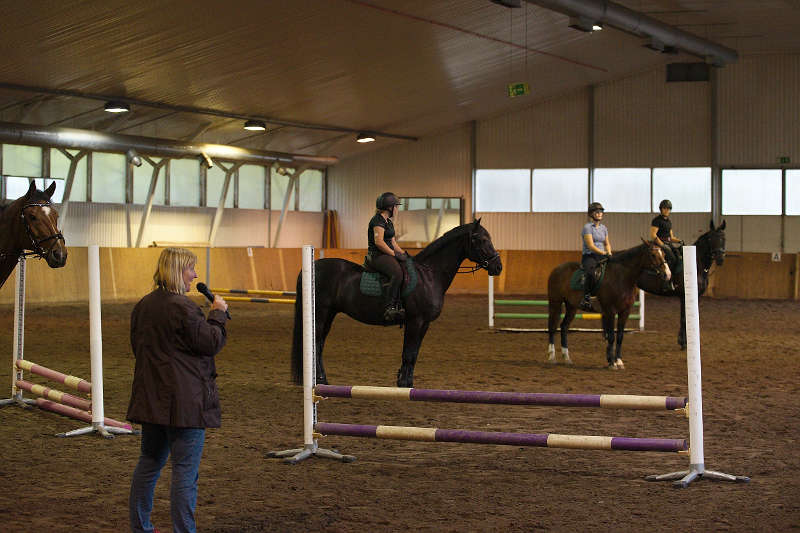 Nuku-ja-syö-hengitä-hymyile