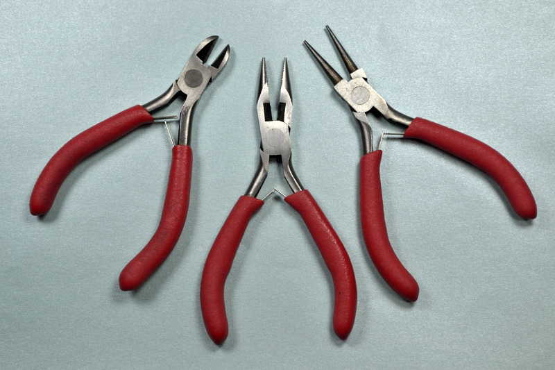 Koruntekijän pihdit, korupihdit